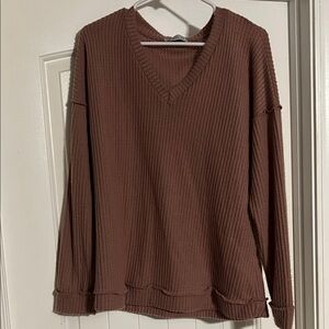 Mauve V-Neck Ribbed Sweater